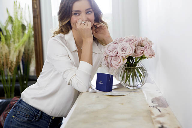 Go_behind-the-scenes_with_Miranda_Kerr_and_Swarovski1