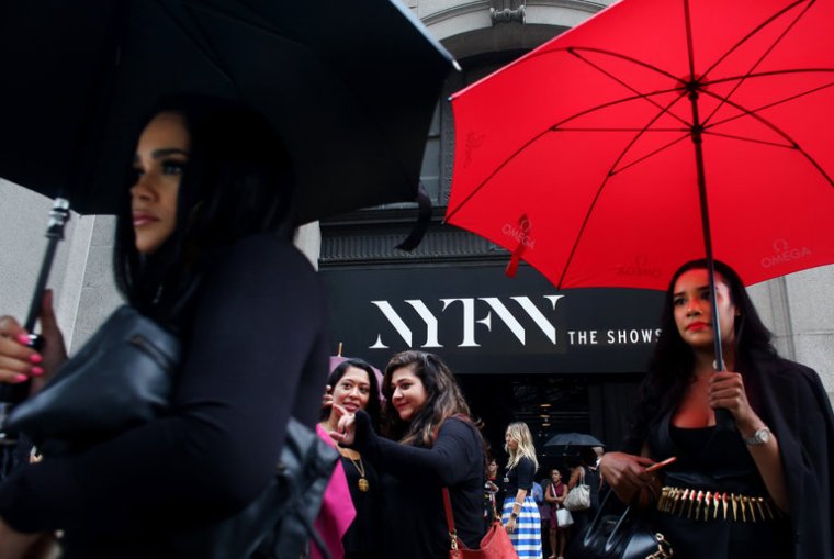 01wtgn-fashionweek-master768